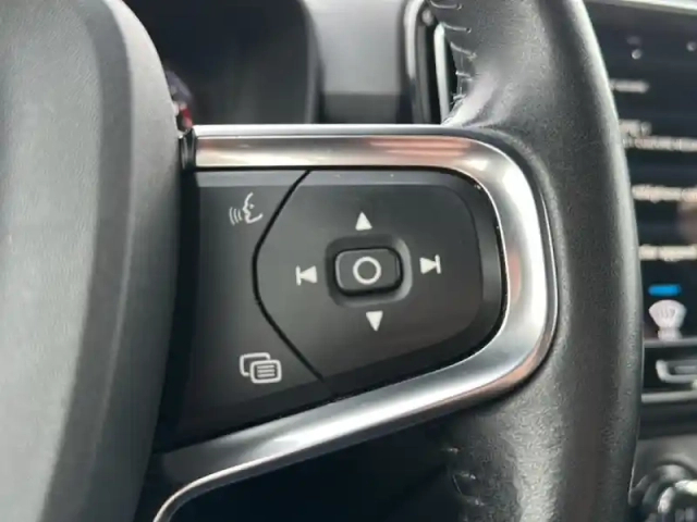 Volvo Xc40 t3 163 ch geartronic 8 — photo 15