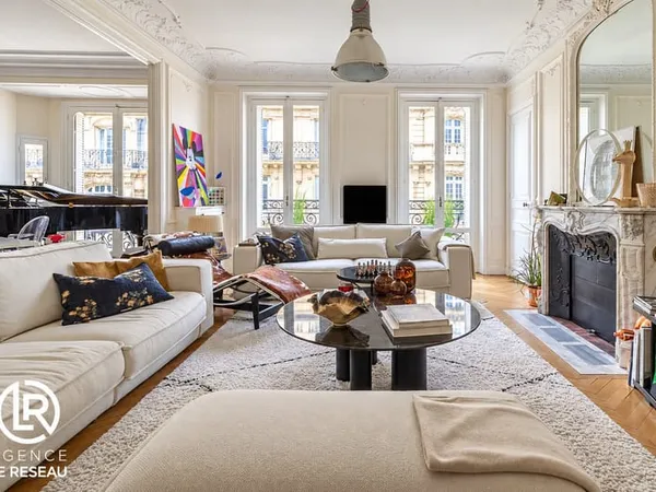 Appartement en parfait état lumineux situé dans quartier rec