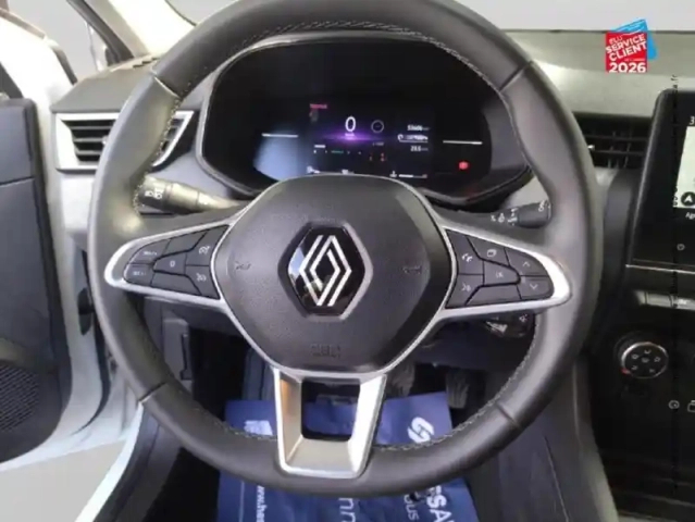 Renault Clio 1.5 blue dci 100ch evolution — photo 12