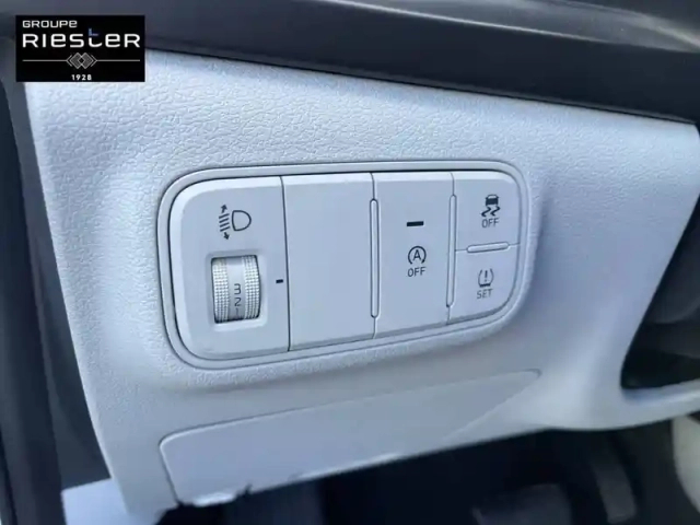 Hyundai I20 1.0 t-gdi 100 dct-7 hybrid 48v — photo 13