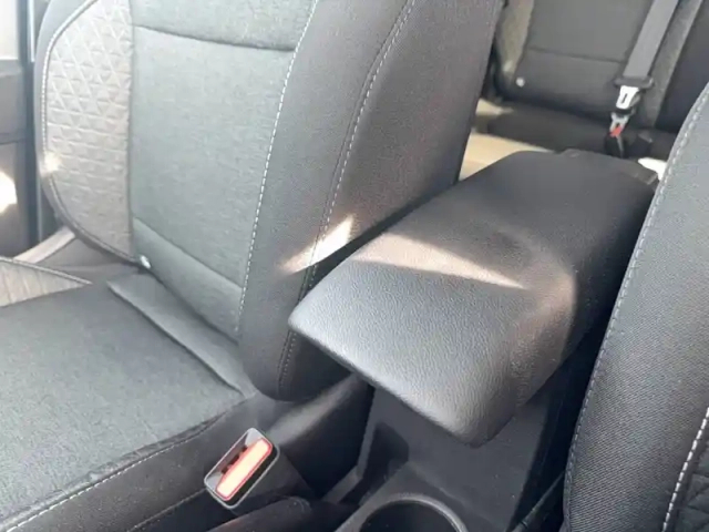Renault Captur tce 100 gpl — photo 32