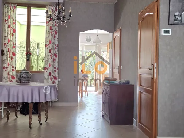 Charmante maison des années 1930 rénovée avec jardin et terr