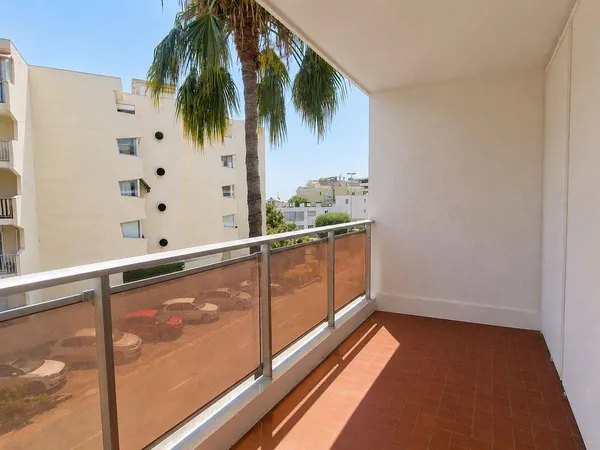 Studio 1 pièce 30 m²