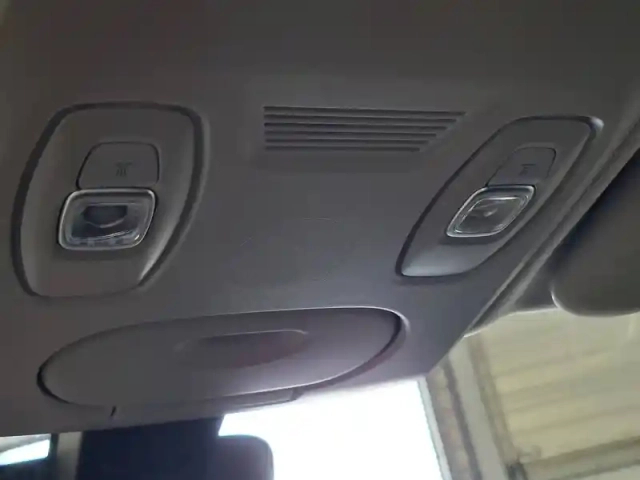 Renault Scenic grand  tce 140 — photo 47