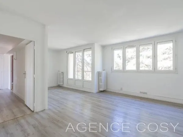 Appartement 5 pièces 83 m²