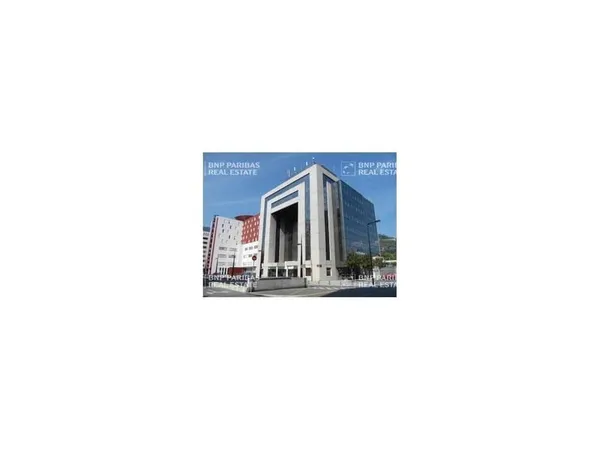 Bureaux 100 m²