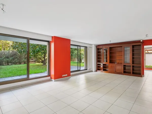 Appartement 6 pièces 158 m²