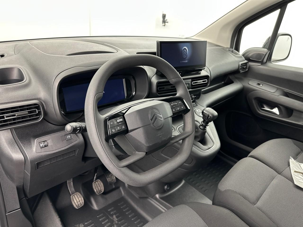 Citroën Berlingo van m diesel 100 ch manuelle — photo 12