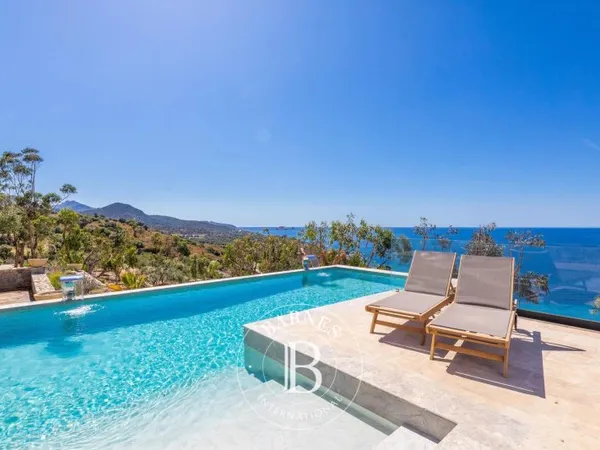 L'Île Rousse, Villa vue mer panoramique, 6 chambres, Piscine extérieur, Piscine intérieure, Sauna, C