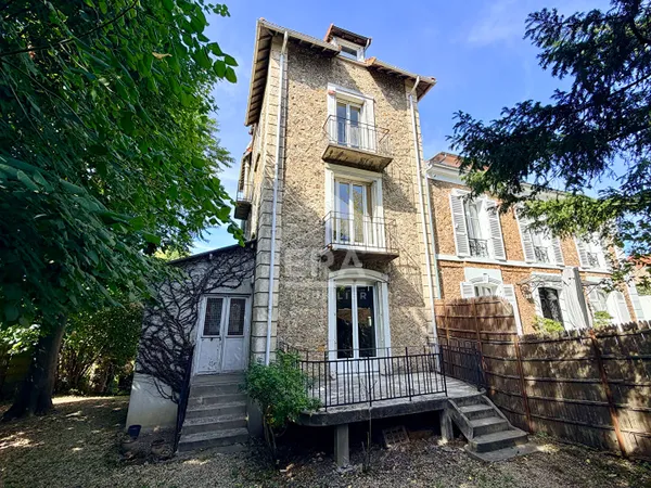 Maison 7 pièces 168 m²