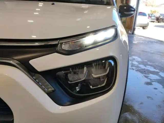 Citroën C3 puretech 83 s&amp;s bvm5 shine — photo 14