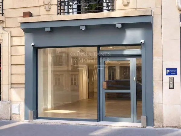 Boutique 70 m²
