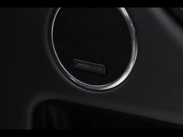 Land Rover Discovery Sport p270e phev 269ch dynamic se — photo 14