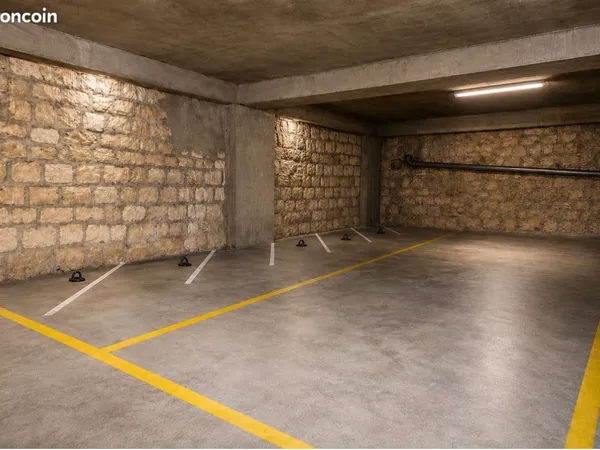 Parking 2 roues à louer, Paris 19e