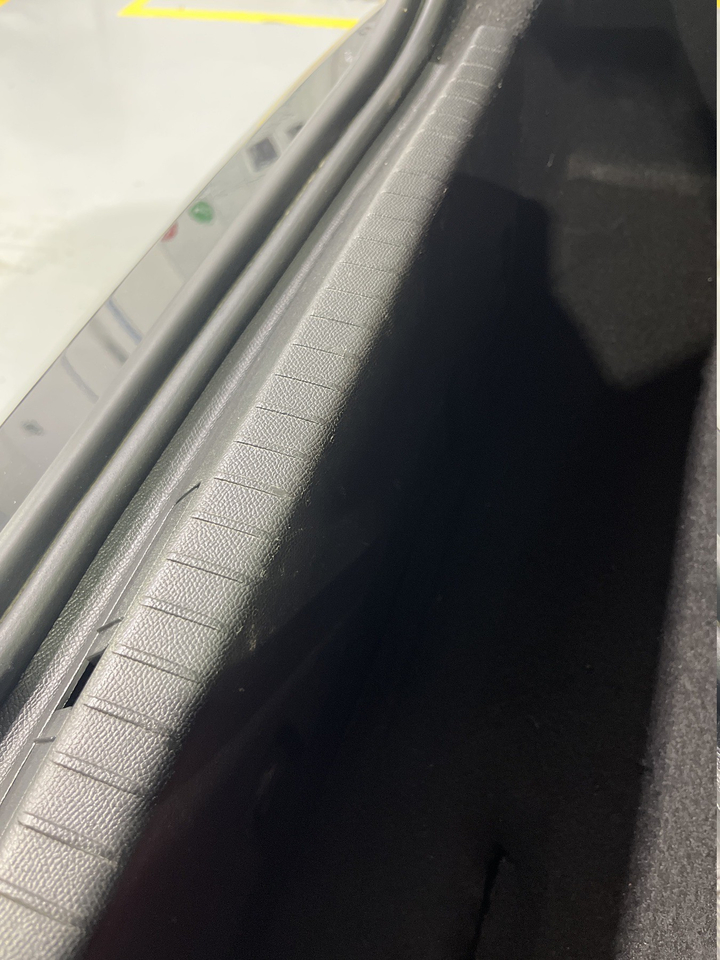 Peugeot 208 — photo 77