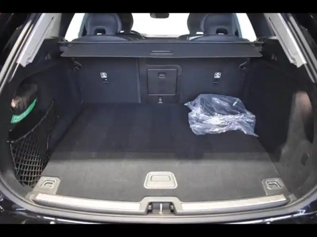 Volvo Xc60 t6 awd 253 + 145ch plus style dark geartronic — photo 4