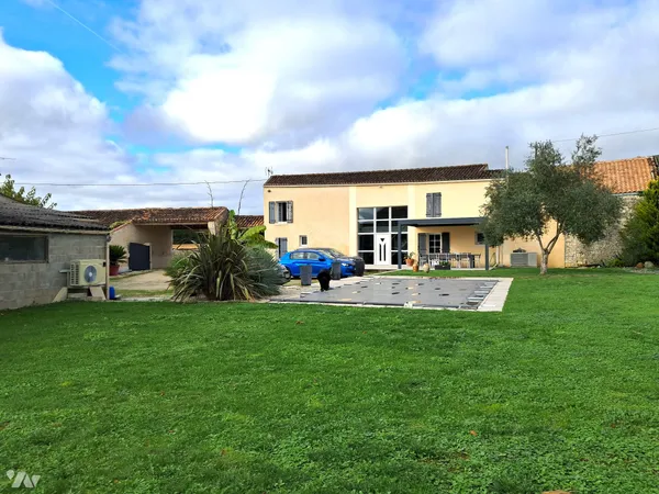 Maison 5 pièces 200 m²