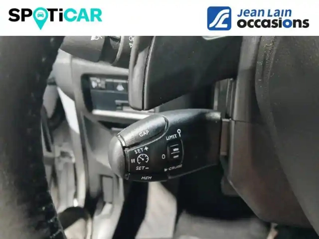 Citroën C5 Aircross hybride 136 e-dcs6 — photo 19