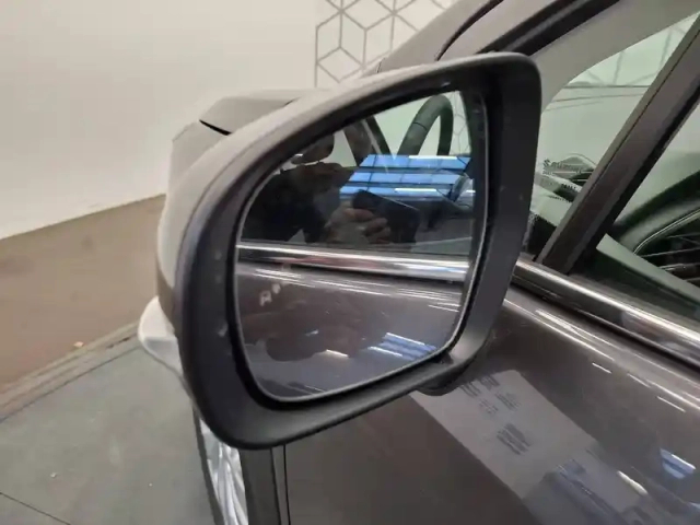 Suzuki S-Cross 1.4 boosterjet hybrid — photo 36