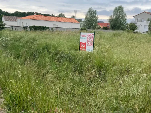 Terrain 1207 m²