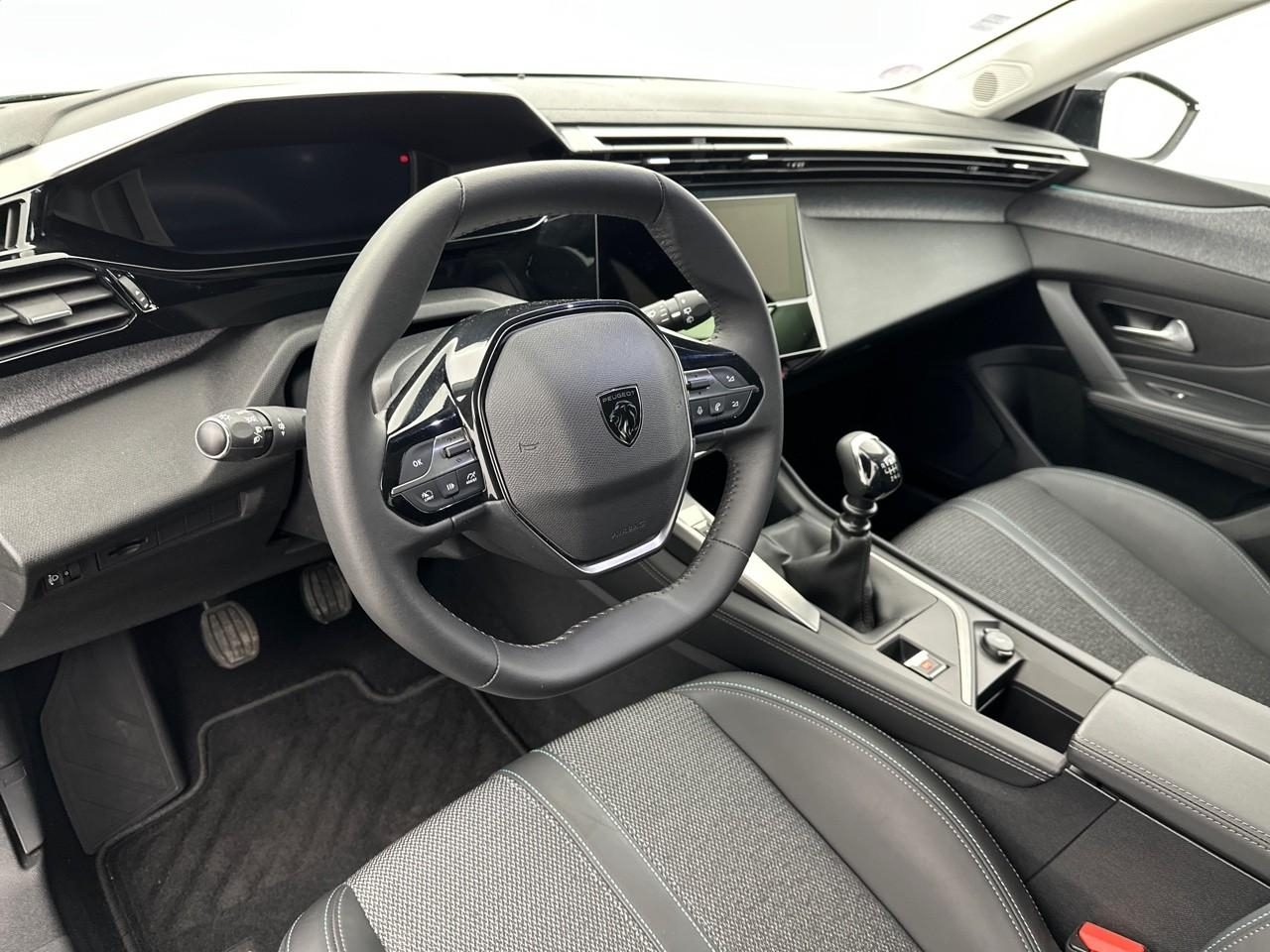 Peugeot 308 puretech 130ch s&s bvm6 allure — photo 8