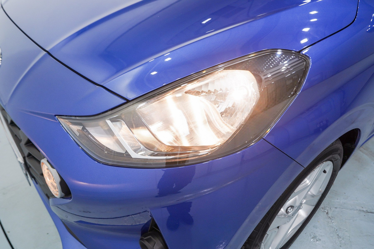 Hyundai i10 — photo 9