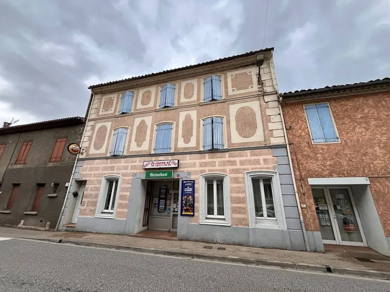 Photo 1