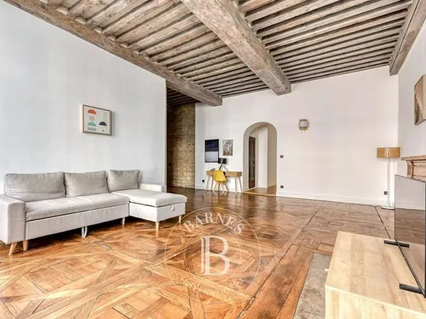 Appartement 4 pièces 118 m²