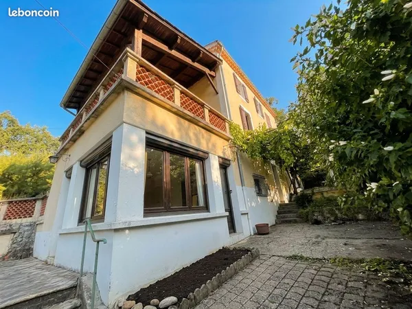 Maison 4 pièces 150 m²