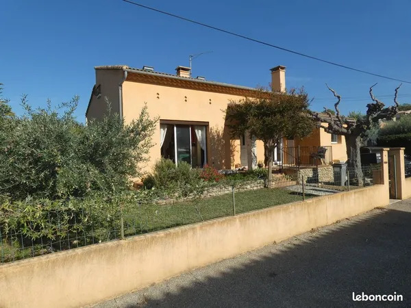 Villa 4 pièces 105 m²