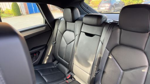 Porsche Macan S 3.D 258 AWD PDK7 - S – 2017 – 159757 km – Diesel – Boîte Automatique — photo 17
