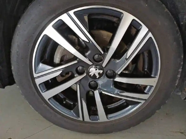 Peugeot 208 bluehdi 100 s&amp;s bvm6 — photo 13