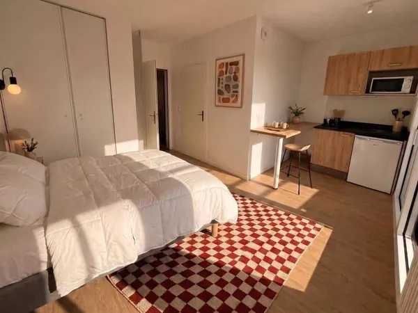 Studio 1 pièce 18 m²