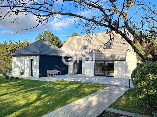 Maison 5 pièces 170 m²