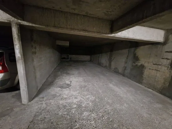 Parking 20 m²