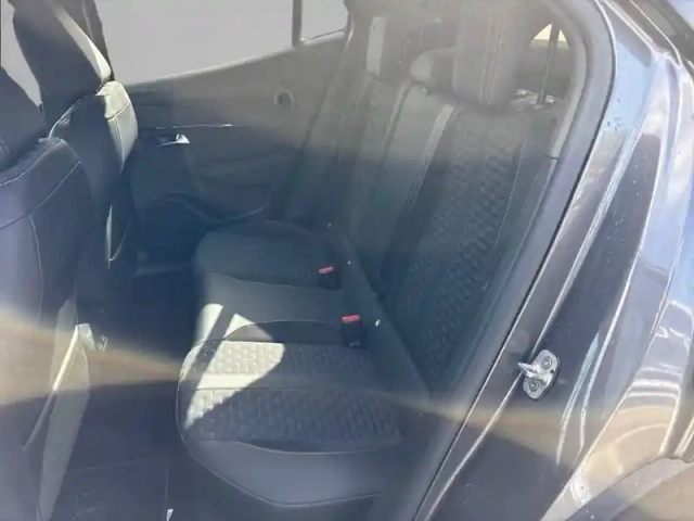 Peugeot 2008 puretech 130 s&amp;s eat8 — photo 12