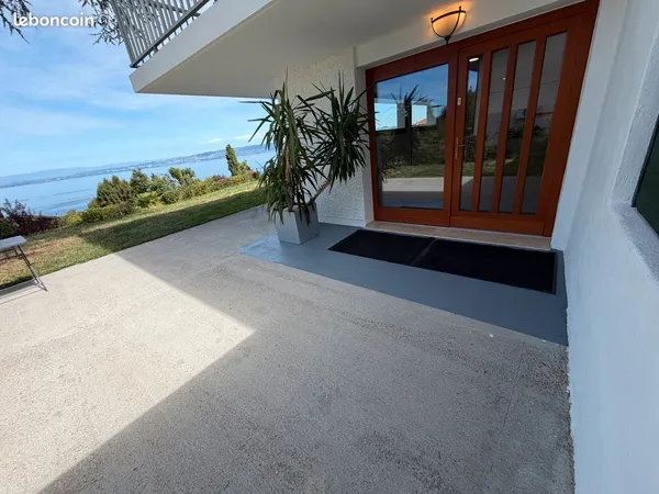 Esprit Villa de Standing, Jardin, Terasse et Vue Lac Panoramique