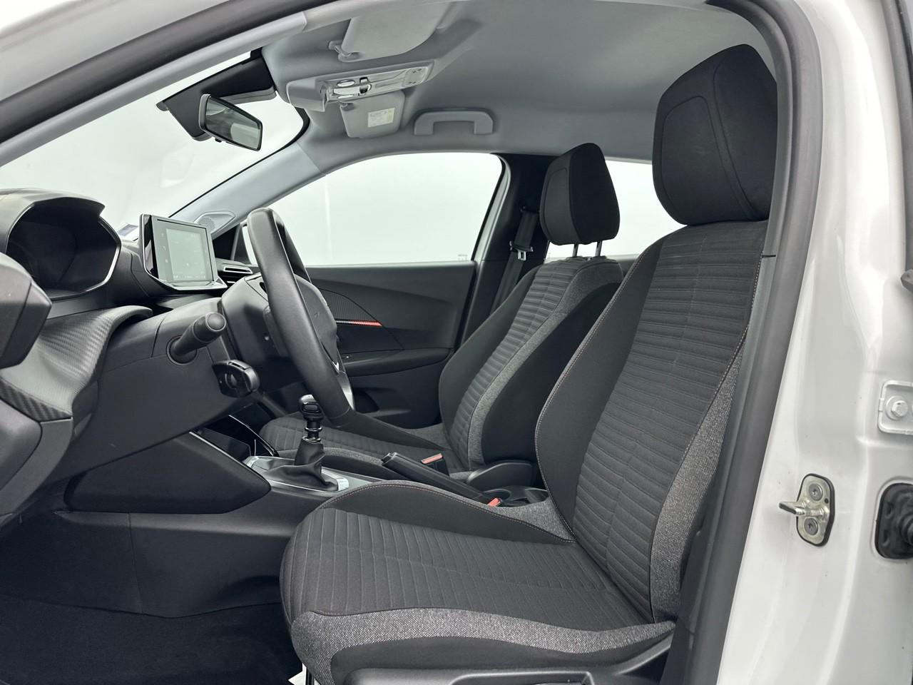 Peugeot 2008 puretech 100 s&s bvm6 active — photo 9