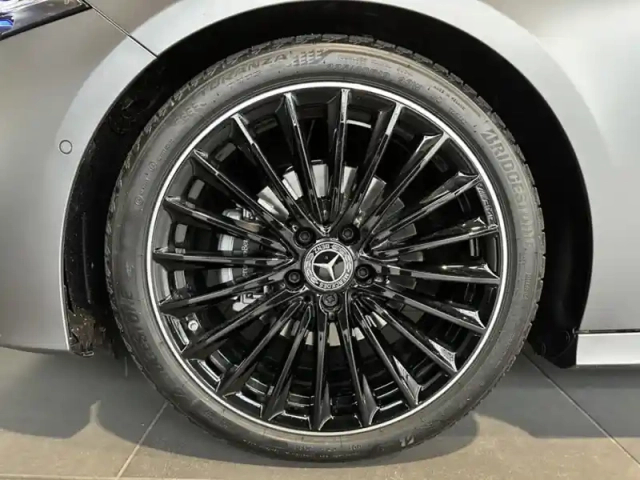 Mercedes Classe A 200 d amg line — photo 9