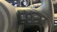 Toyota Yaris 116h Collection 5p — photo 25