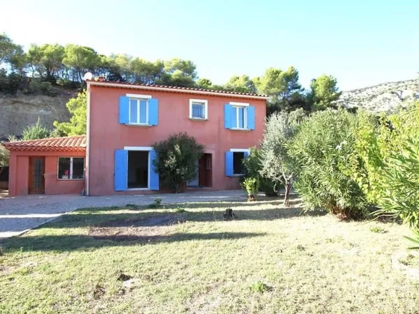 Maison 4 pièces 140 m²
