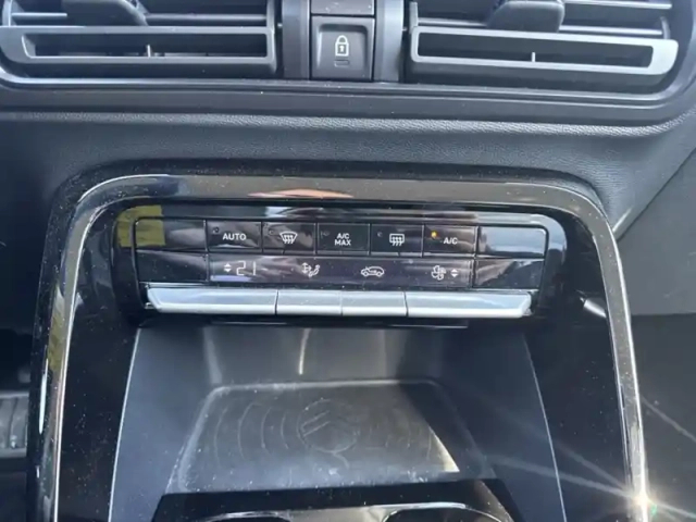 Citroën C3 hybrid 110 max — photo 12
