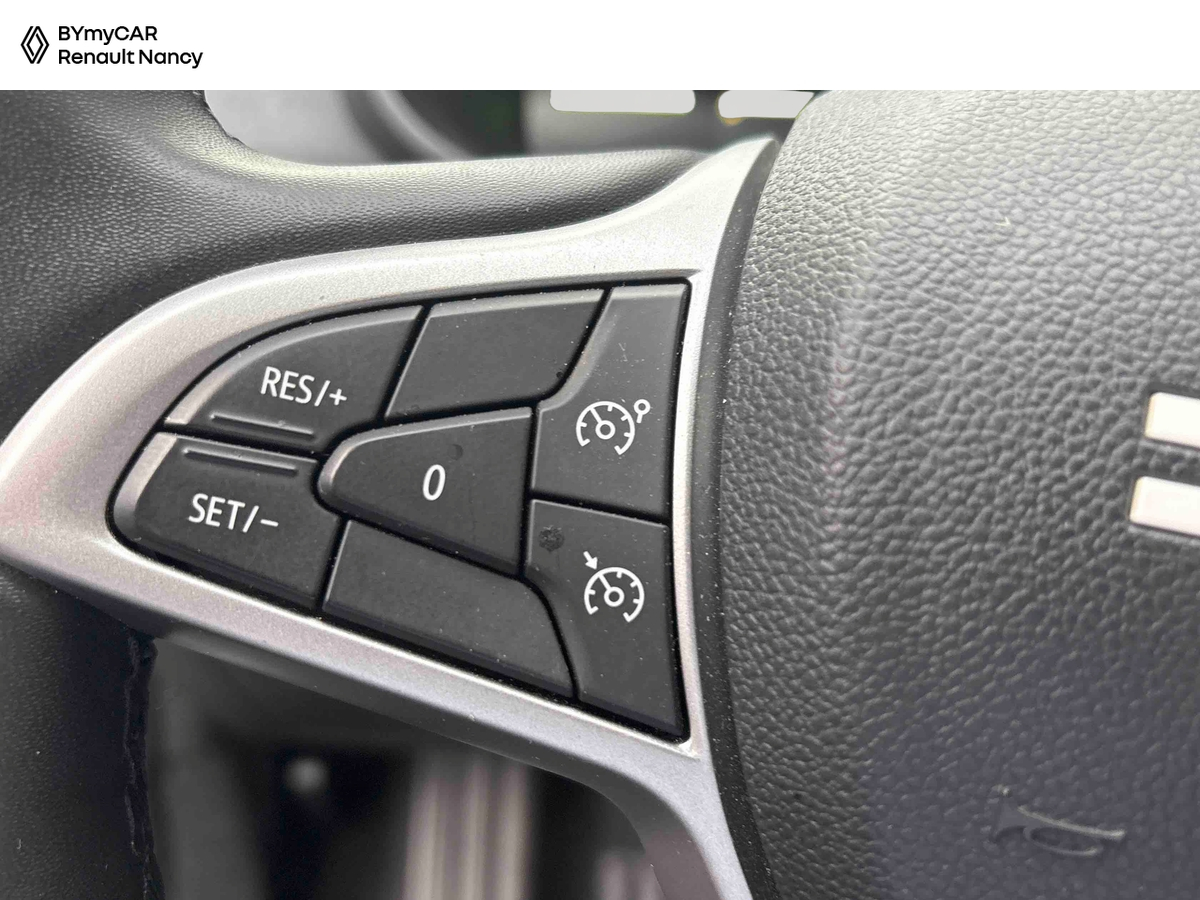 Dacia Jogger Hybrid 140 7 places GSR2 — photo 22