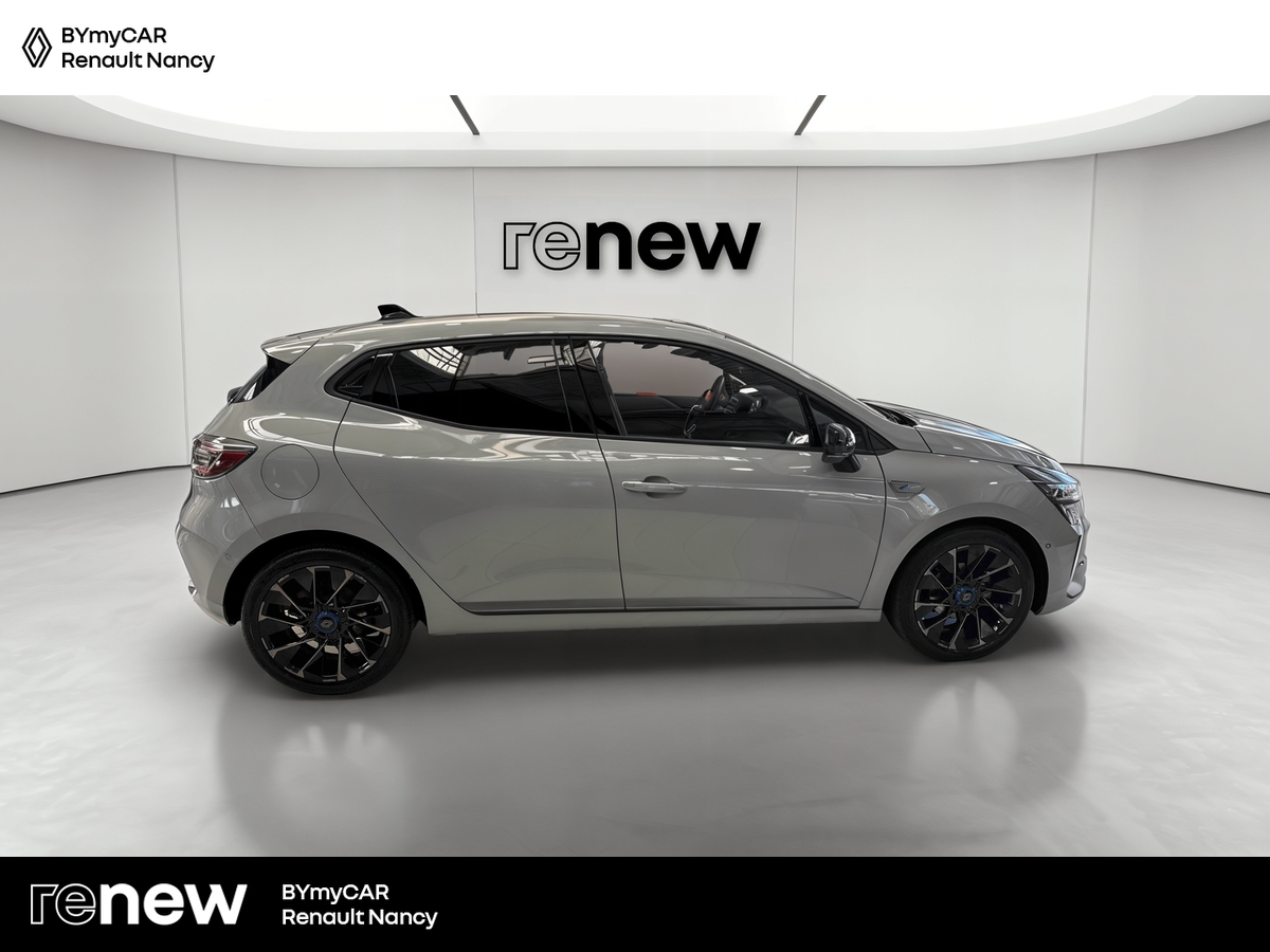 Renault Clio TCe 90 ch GSR2 — photo 6