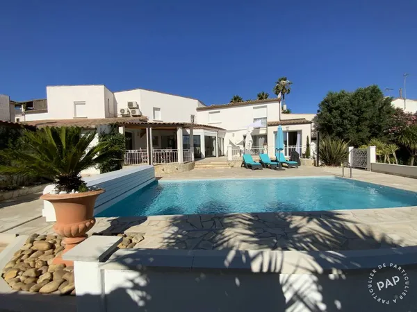 Maison 7 pièces 230 m²