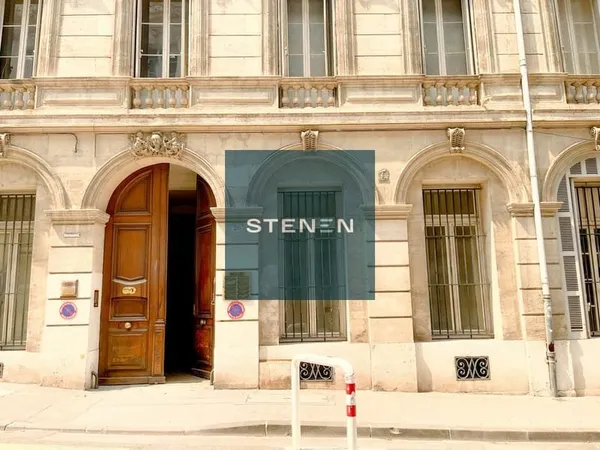 VENTE BUREAUX EN RDC 106m2 DIVISIBLES - MARSEILLE 6