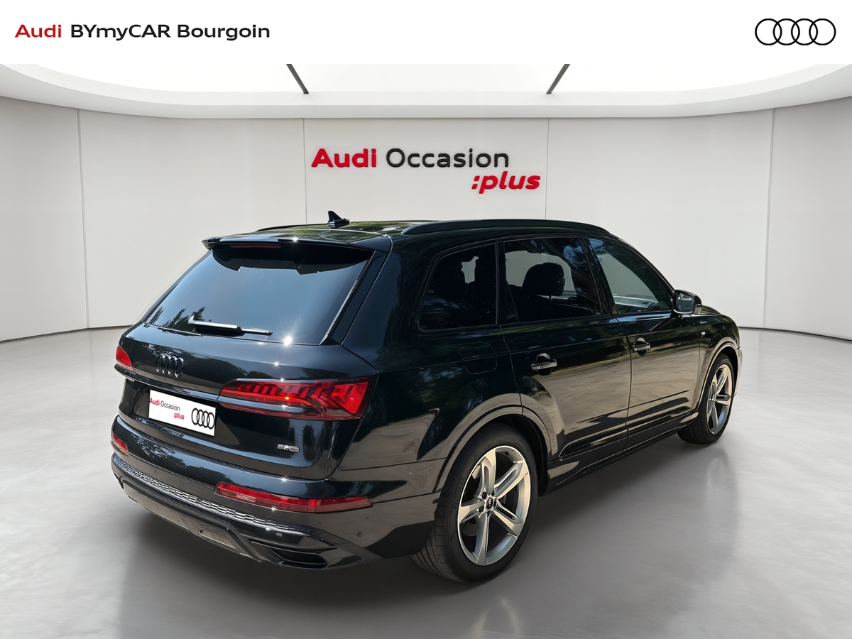 Audi Q7 55 TFSI e 380 Tiptronic 8 Quattro — photo 5