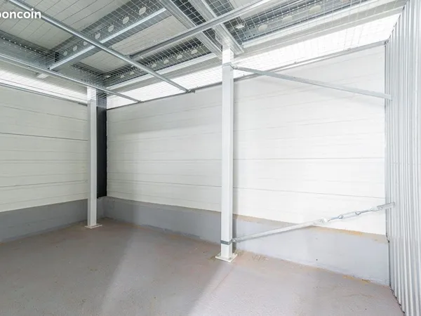 Garage/box 41 m² Gardanne