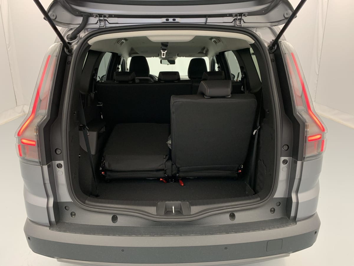 Dacia JOGGER — photo 11