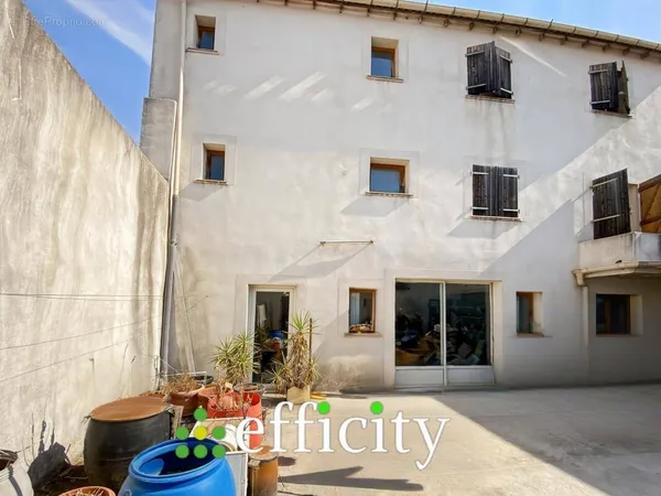 Appartement 15 pièces 349 m²